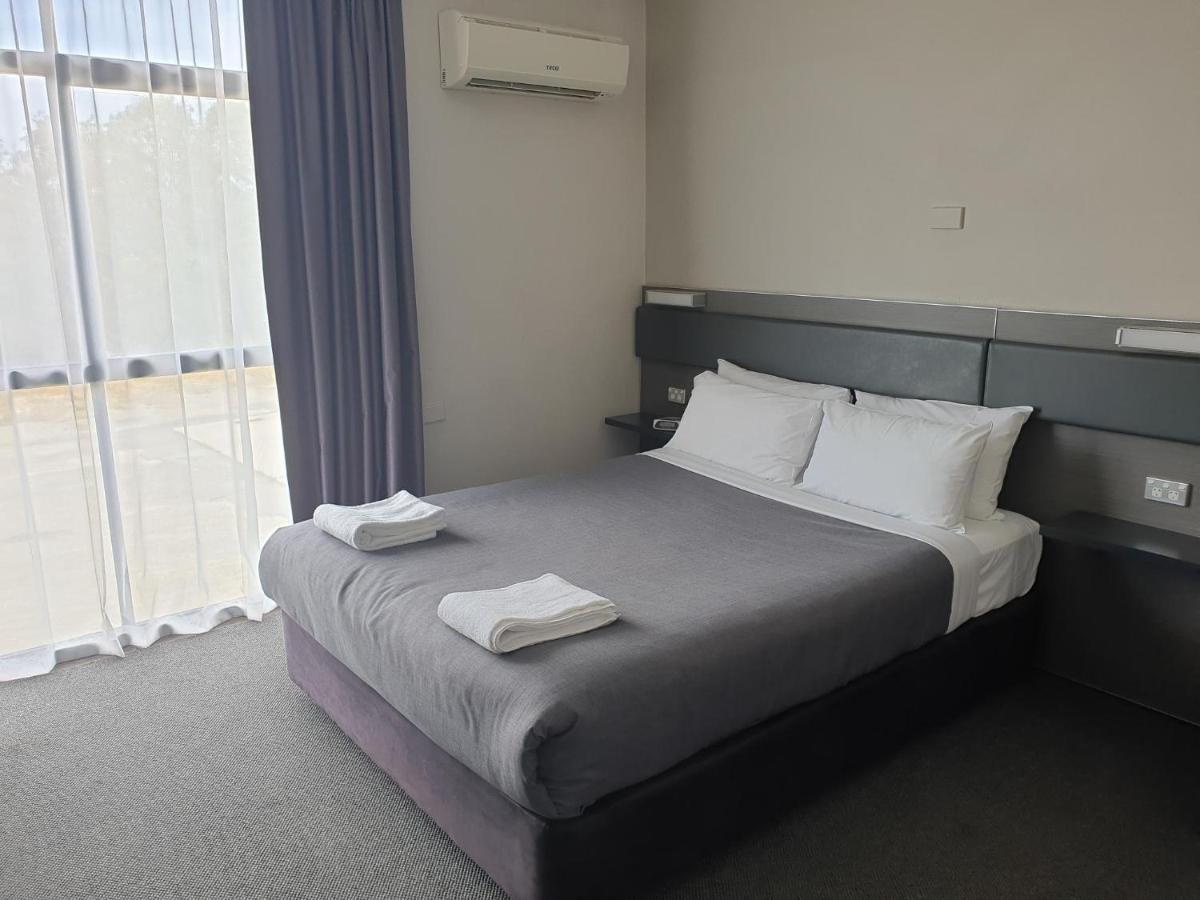 Prospect Hotel Motel แบล็กทาวน์ ภายนอก รูปภาพ